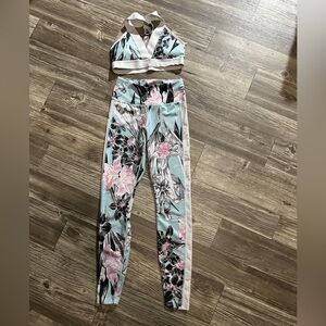 Floral Print Women's Nike Dri-Fit Gym Set